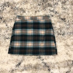 American eagle plaid skirt